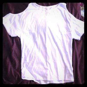 White could shoulder tee